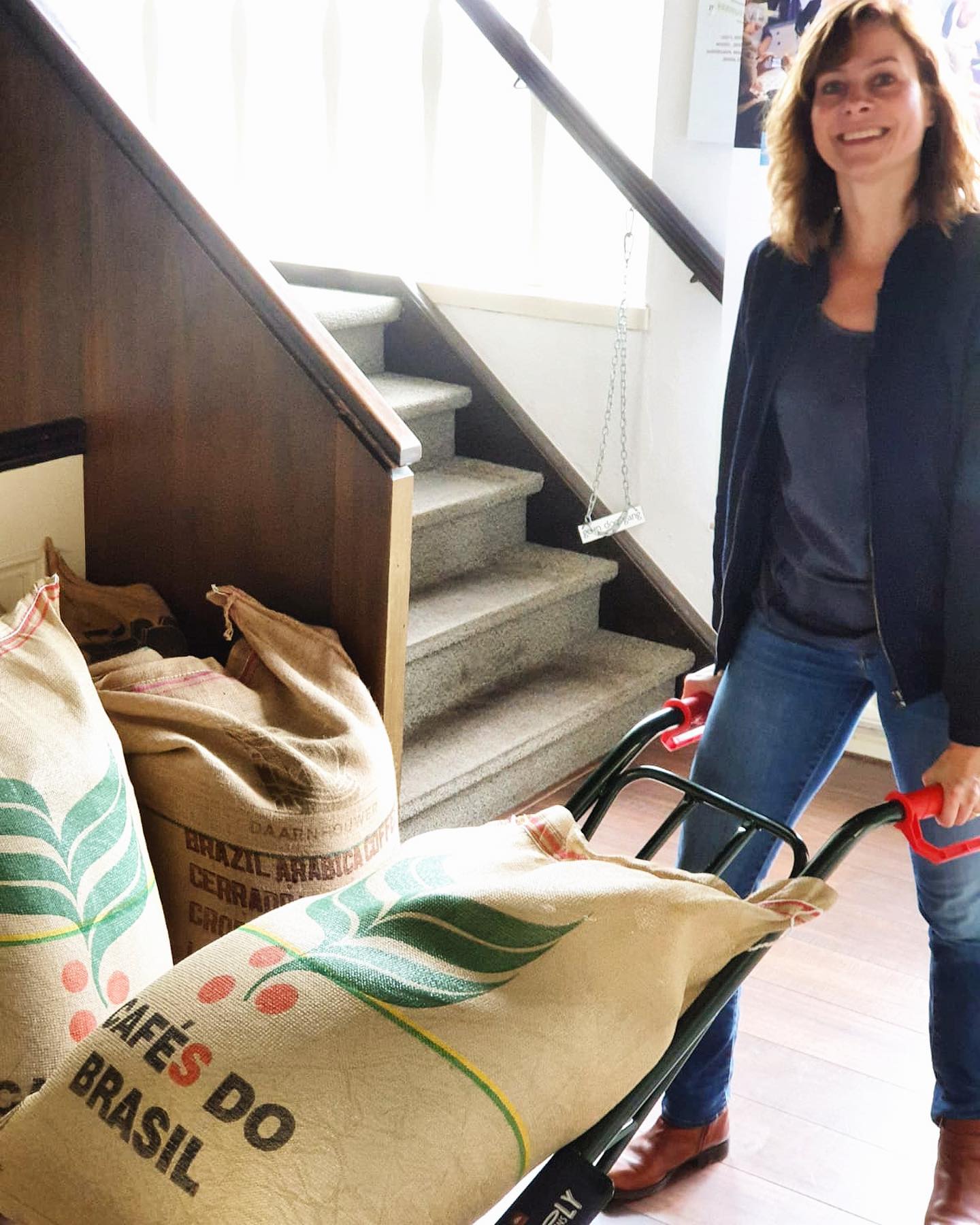 Jute zakken met groene koffiebonen