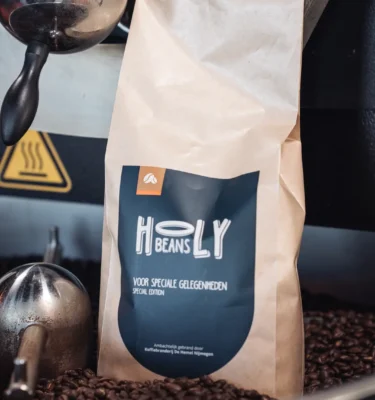 Kilozak Holy Beans Voor speciale gelegenheden op de koffiebrander